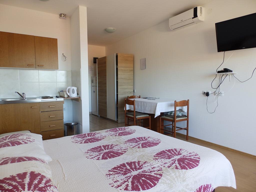 Apartment Sea View Saric ドラゲ エクステリア 写真